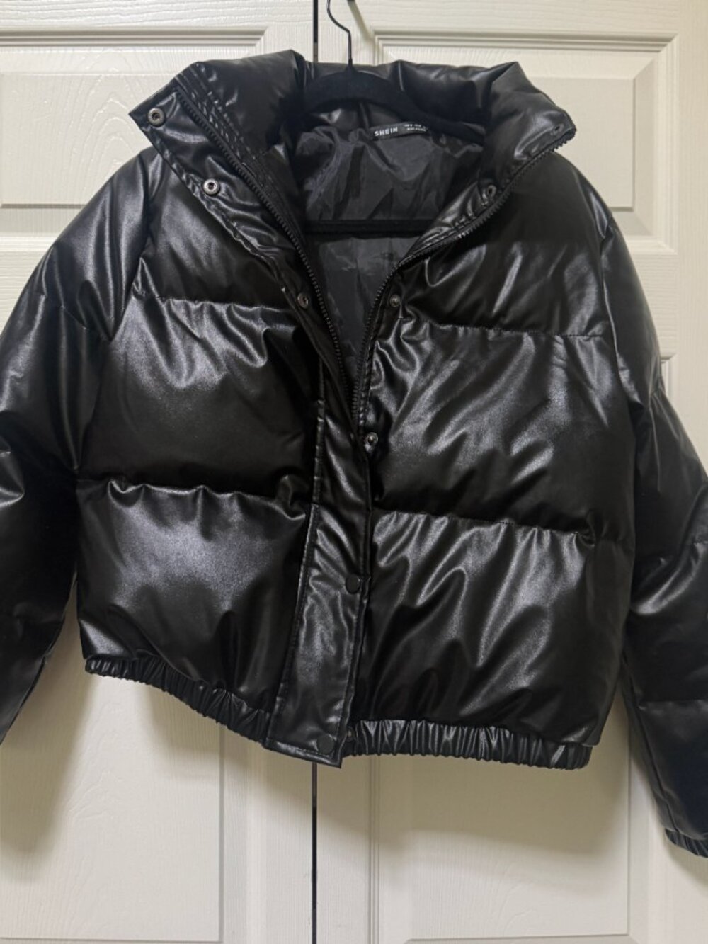 SHEIN Black Faux Leather Cropped Puffer Jacket M Y2K